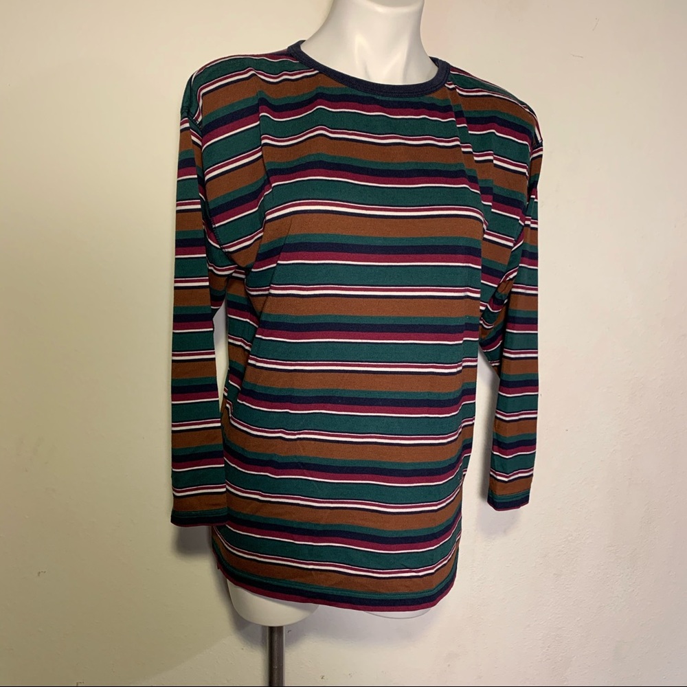 ✅ Women’s long sleeve shirt size M